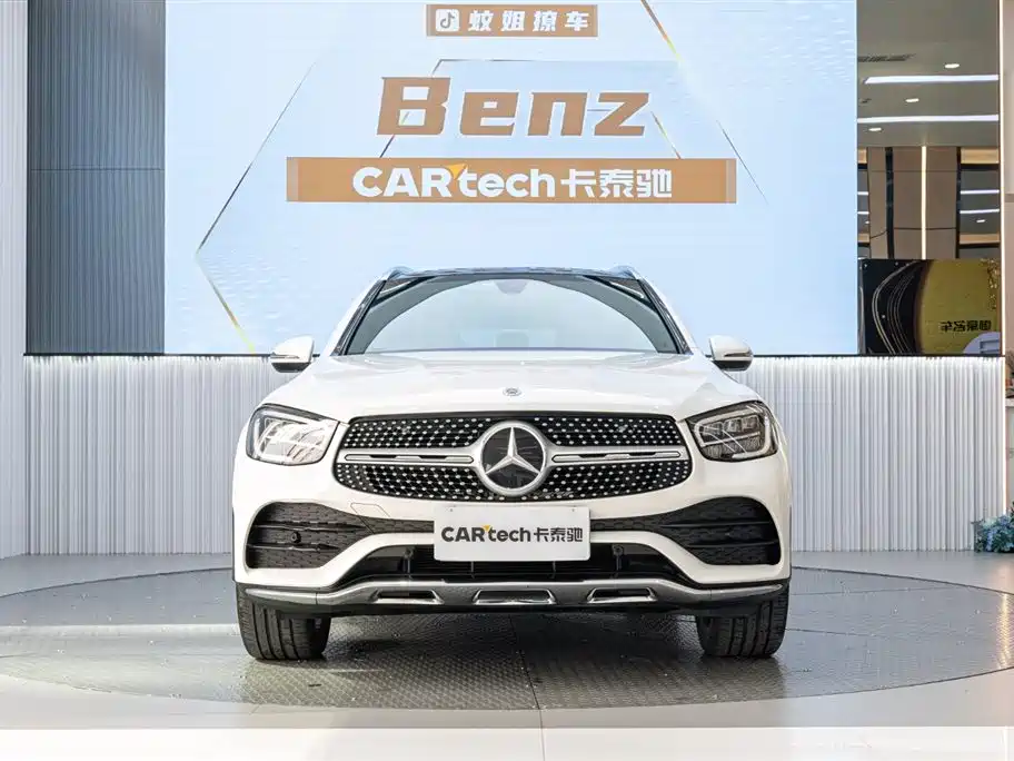 MERCEDES-BENZ GLC
