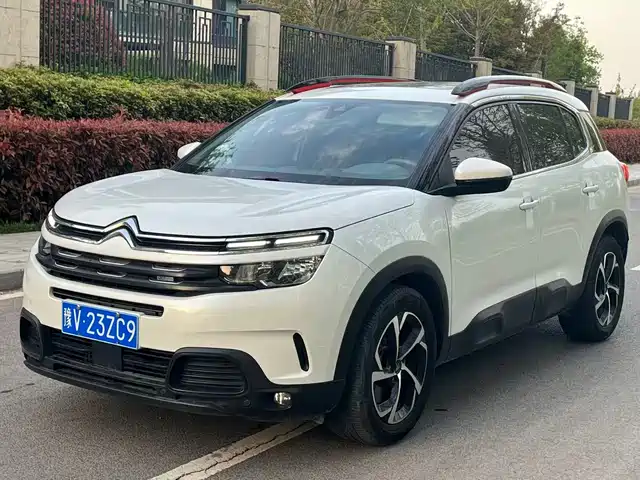  Citroën Tianyi C5 AIRCROSS 2017 380THP Luxury