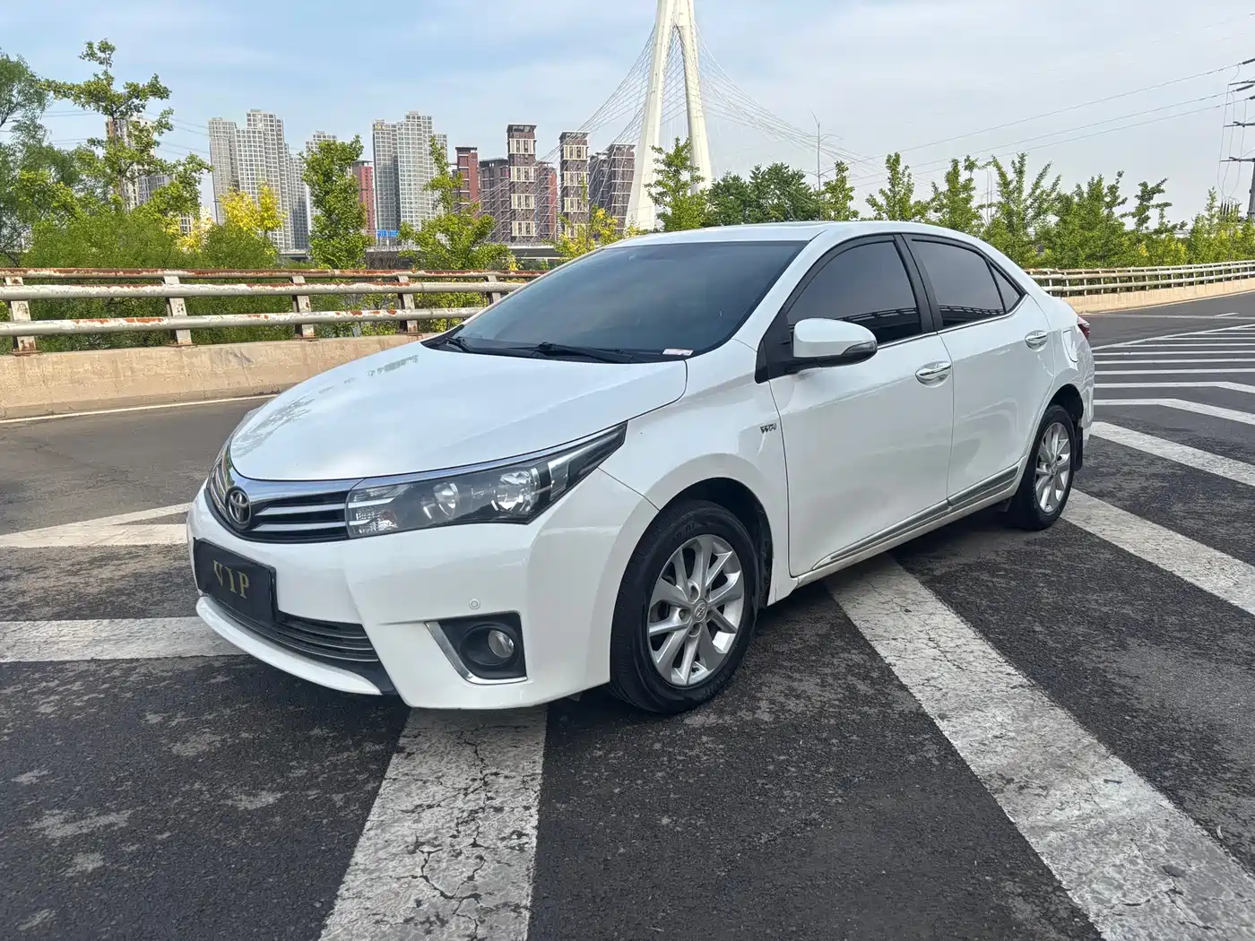 Toyota Corolla 2014 1.6L CVT GL-i Leather Edition