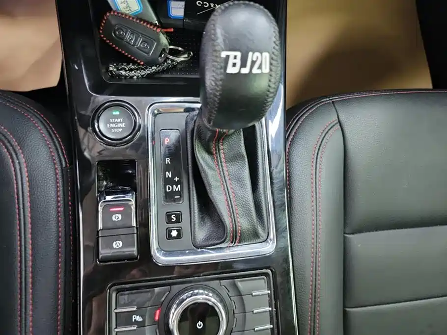 BAIC ORV Beijing Offroad BJ20 2018 Model 1.5T CVT Luxury фото 16