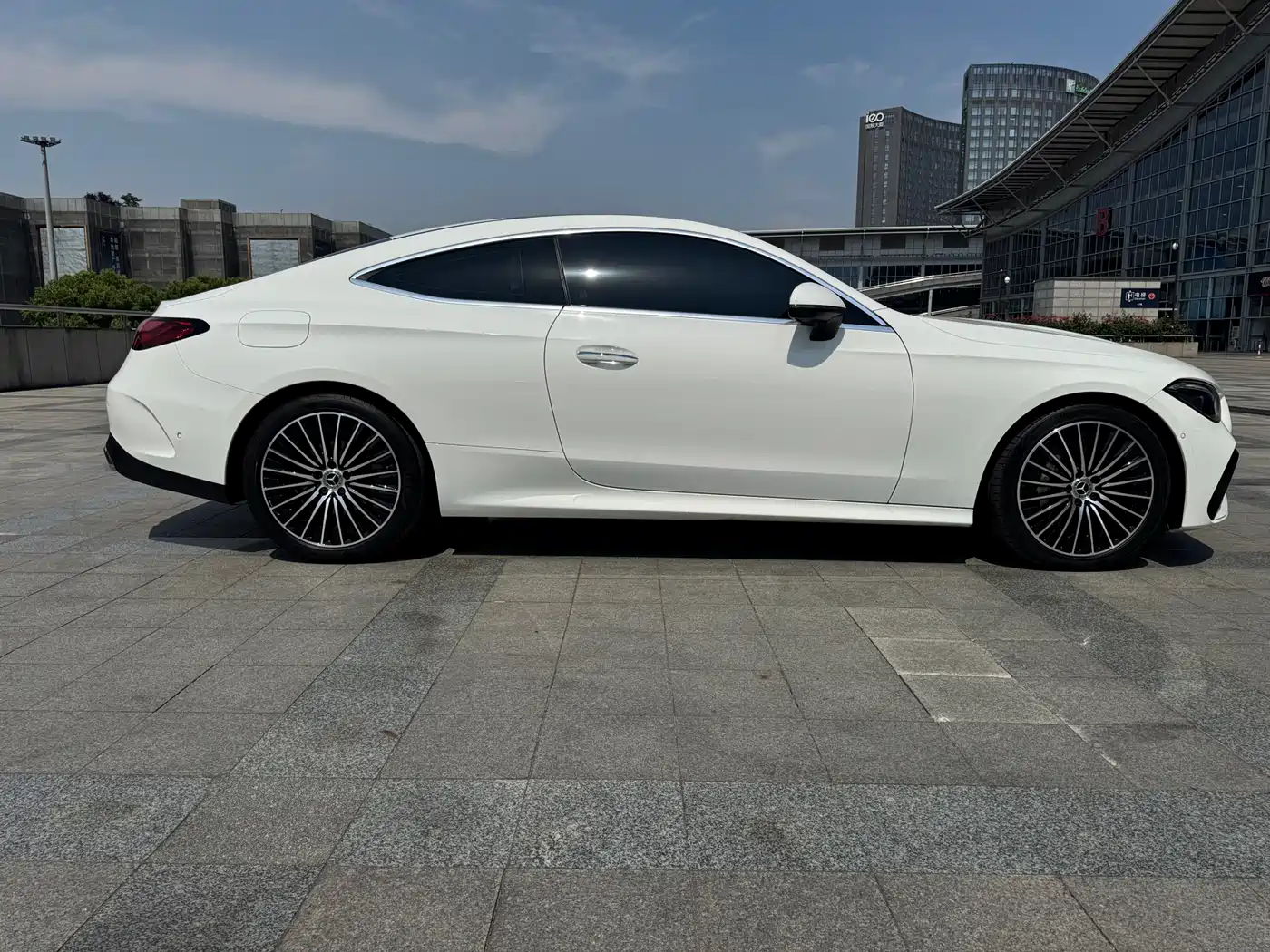 Mercedes-Benz CLE 2024 CLE 260 Coupe фото 7