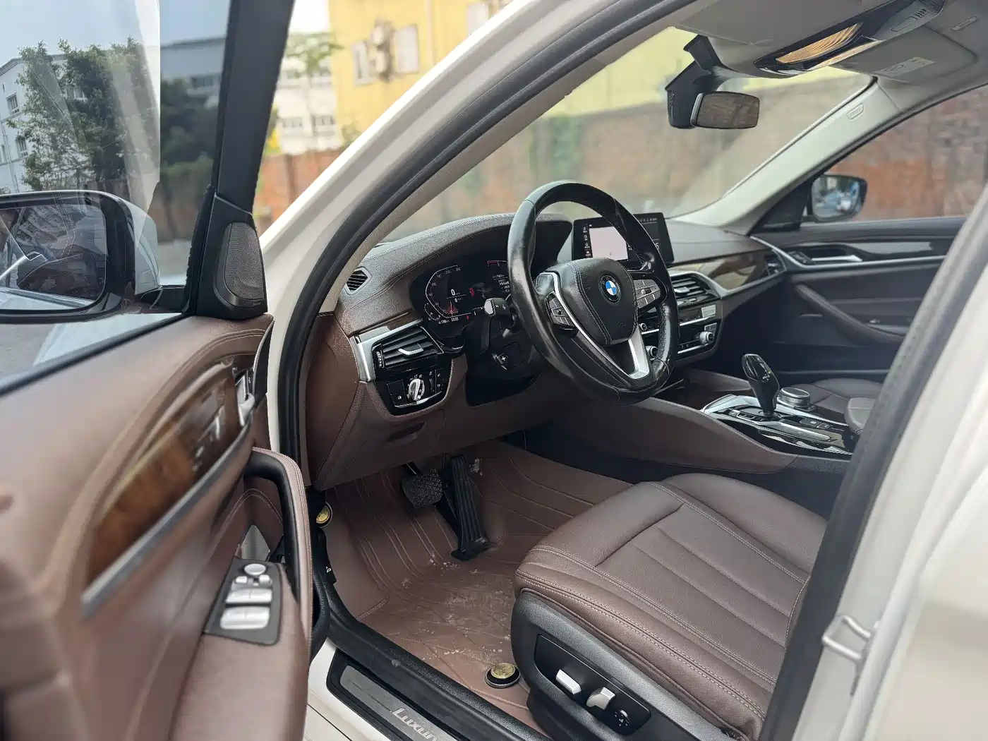 BMW 5 Series 2020 525Li Luxury Package фото 6