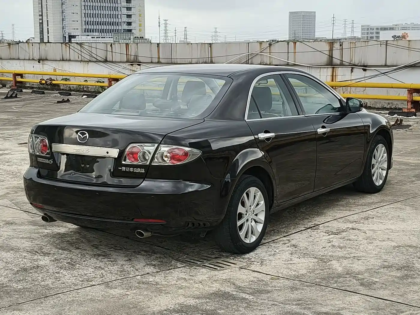 Photo 5 - Mazda 6
