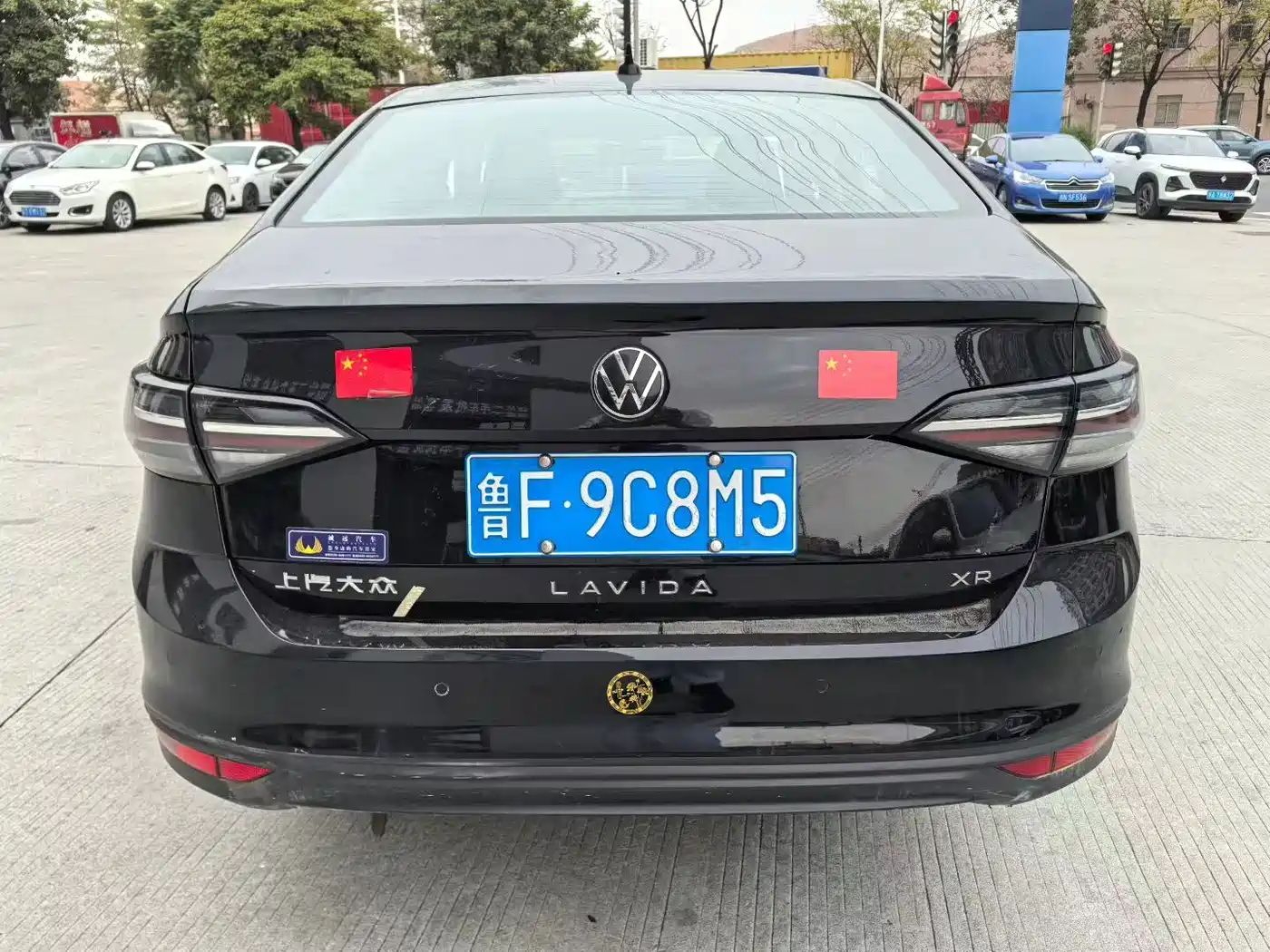 Volkswagen Lavida 2023 Xinrui 1.5L Auto Xinyi Edition фото 5