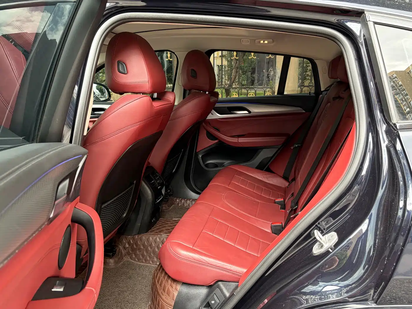 Photo 12 - BMW X4