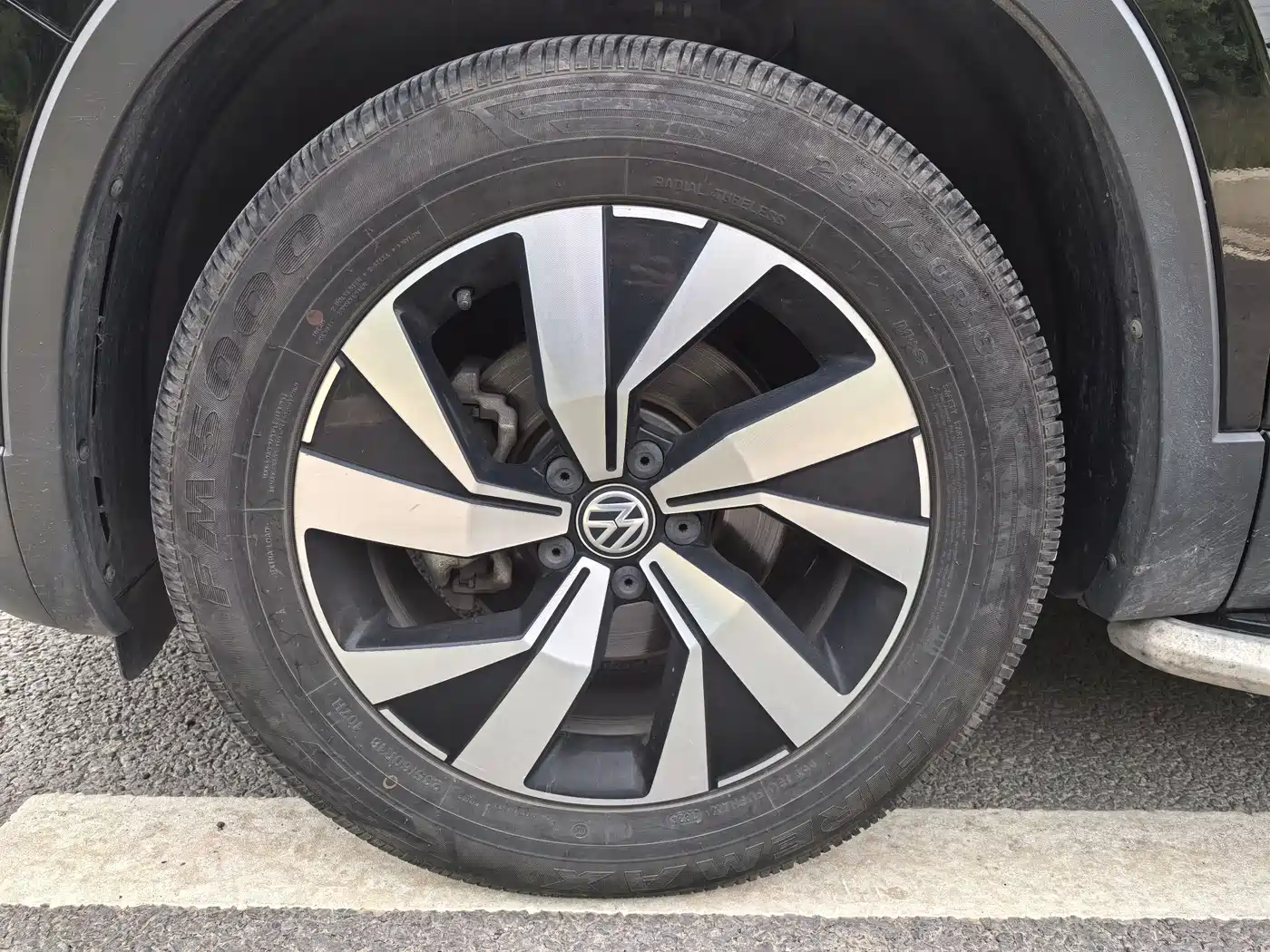 Volkswagen Tayron 2019 Expedition 280TSI 2WD Luxury (China VI) фото 5