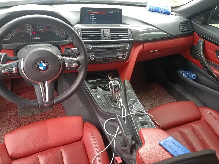 صورة 12 - BMW 4 Series