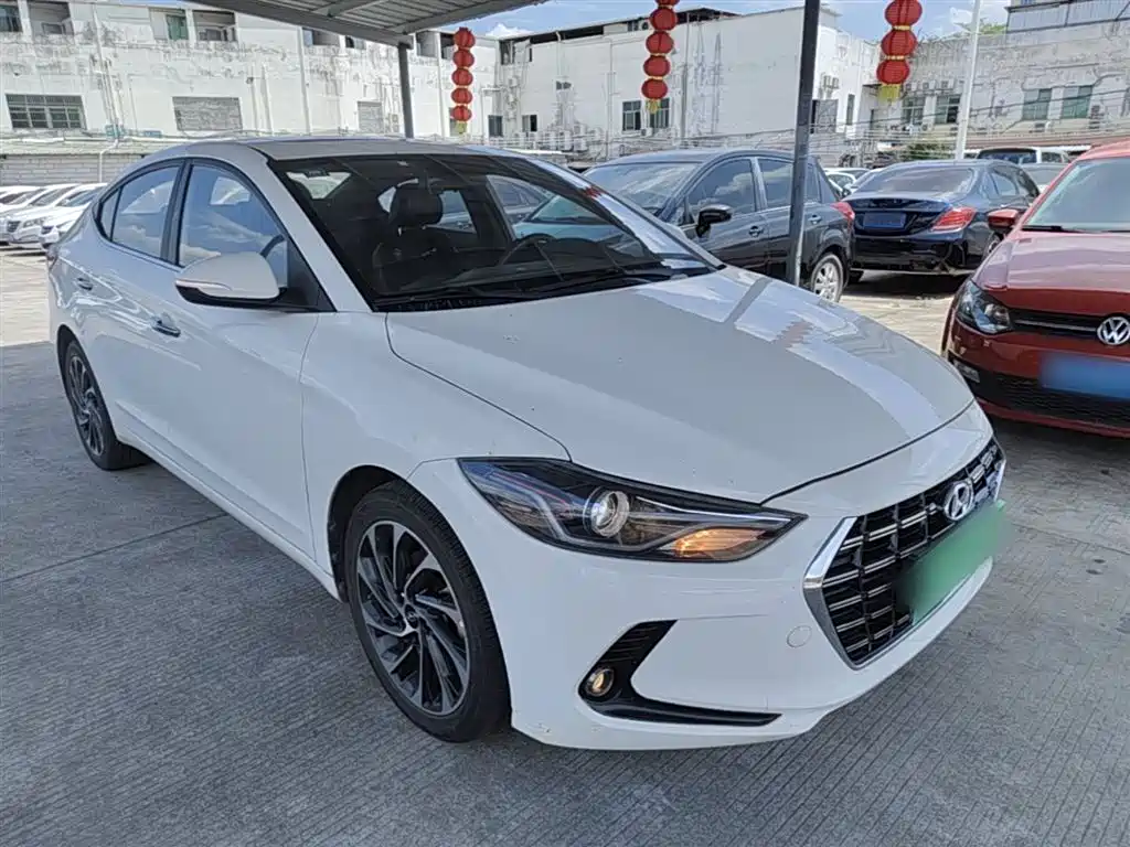 Hyundai Elantra 2019 1.4T Dual-clutch XuanDong·Vitality Type фото 4