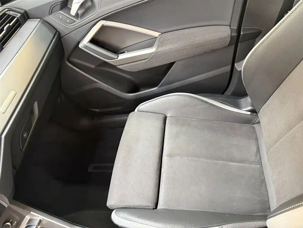 Audi Q3 2023 35 TFSI Fashion Dynamic (1.4T) фото 13