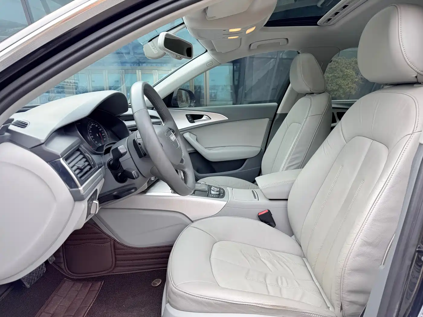 Audi A6L 2012 TFSI Standard фото 9