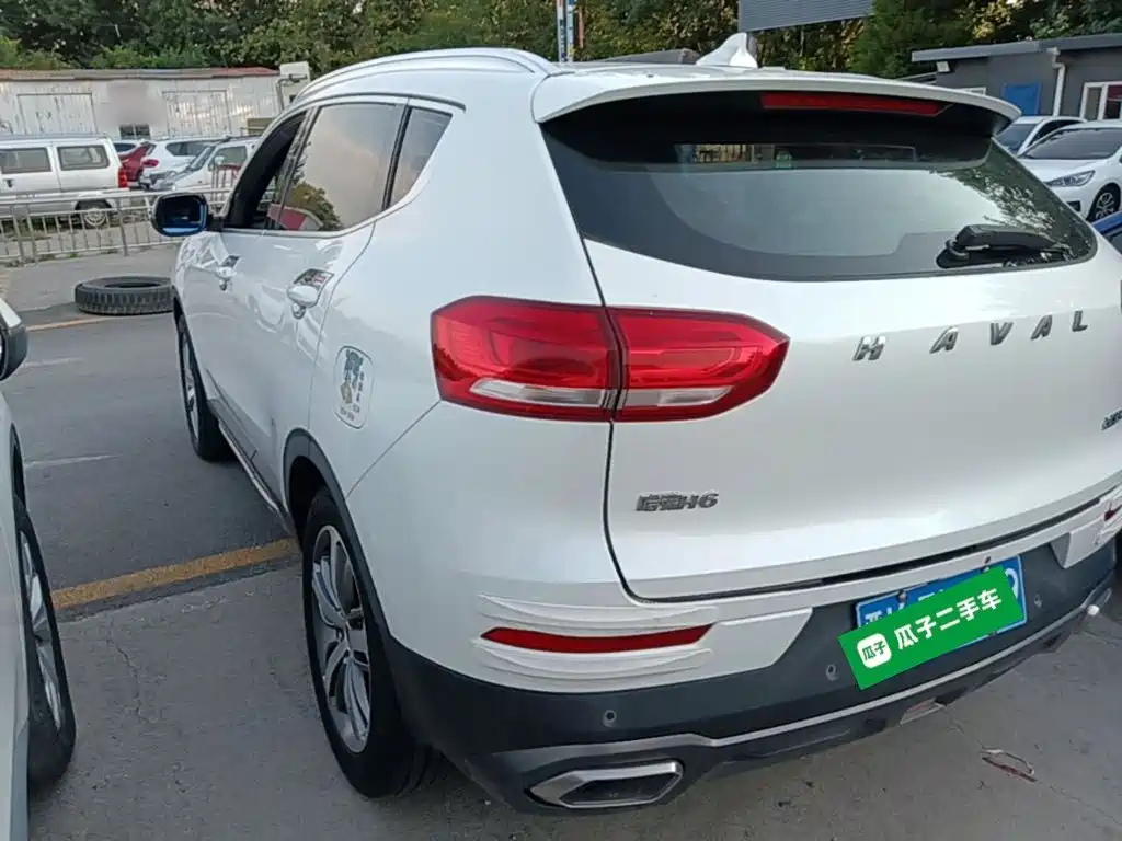 Photo 5 - Haval H6