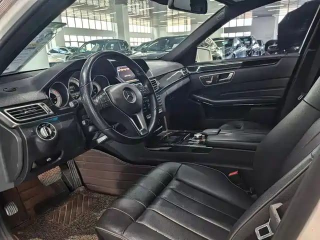 Mercedes-Benz E-Class 2015 Facelift E 260 L Sport — фото 5