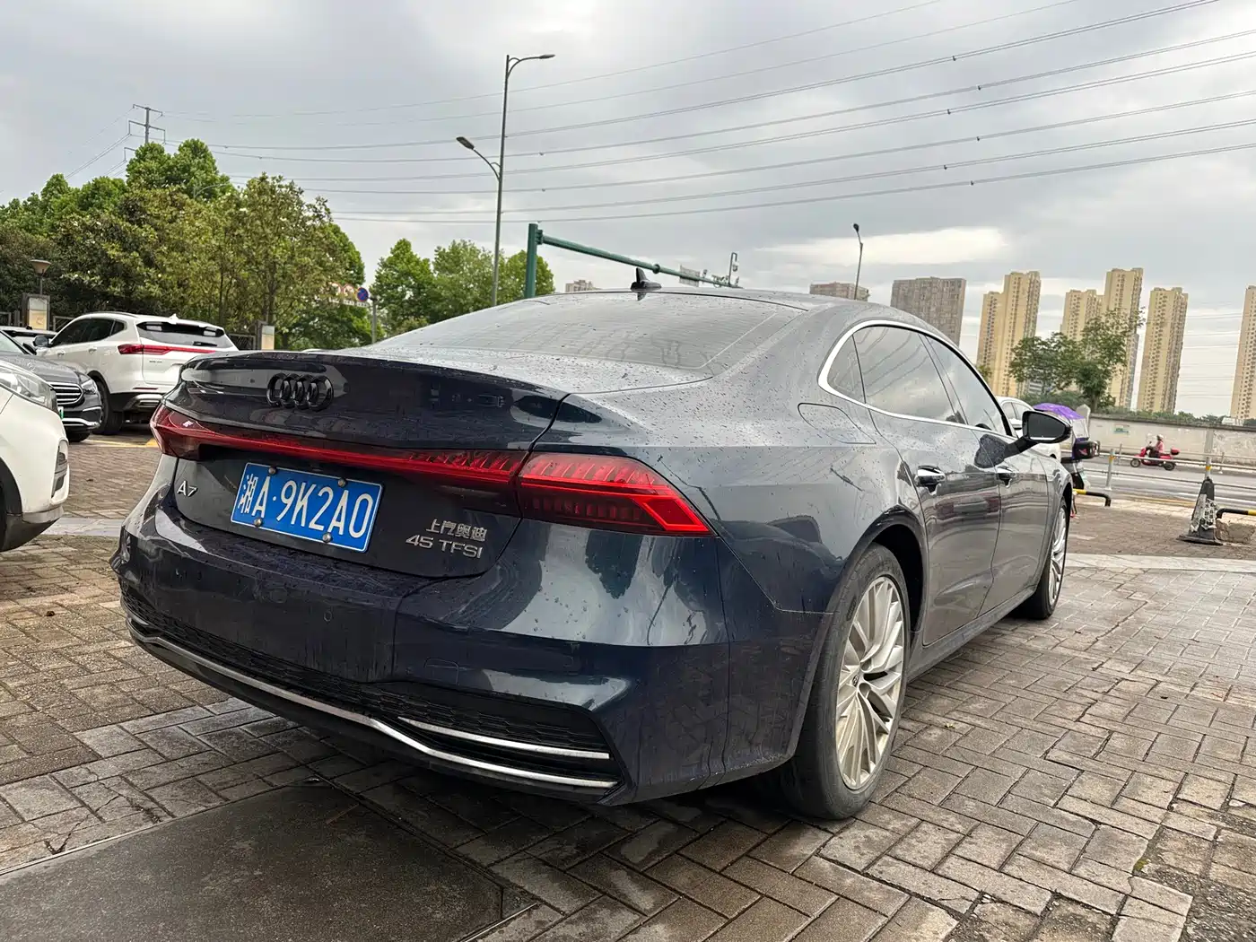 Audi A7L 2024 45TFSI S-line Dream Edition Crystal Package фото 6
