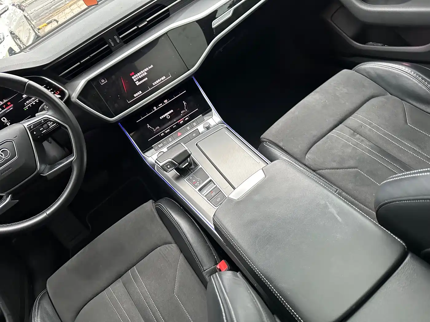 Audi A7L 2024 45TFSI S-line Dream Edition Crystal Package фото 12