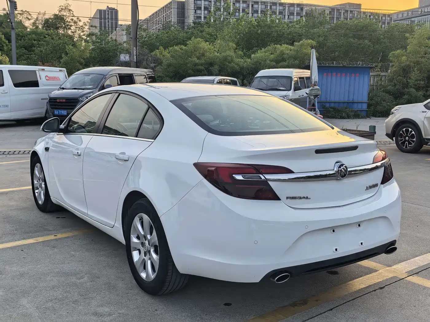 Buick Regal 2014 2.0L Leading Fashion Type фото 12