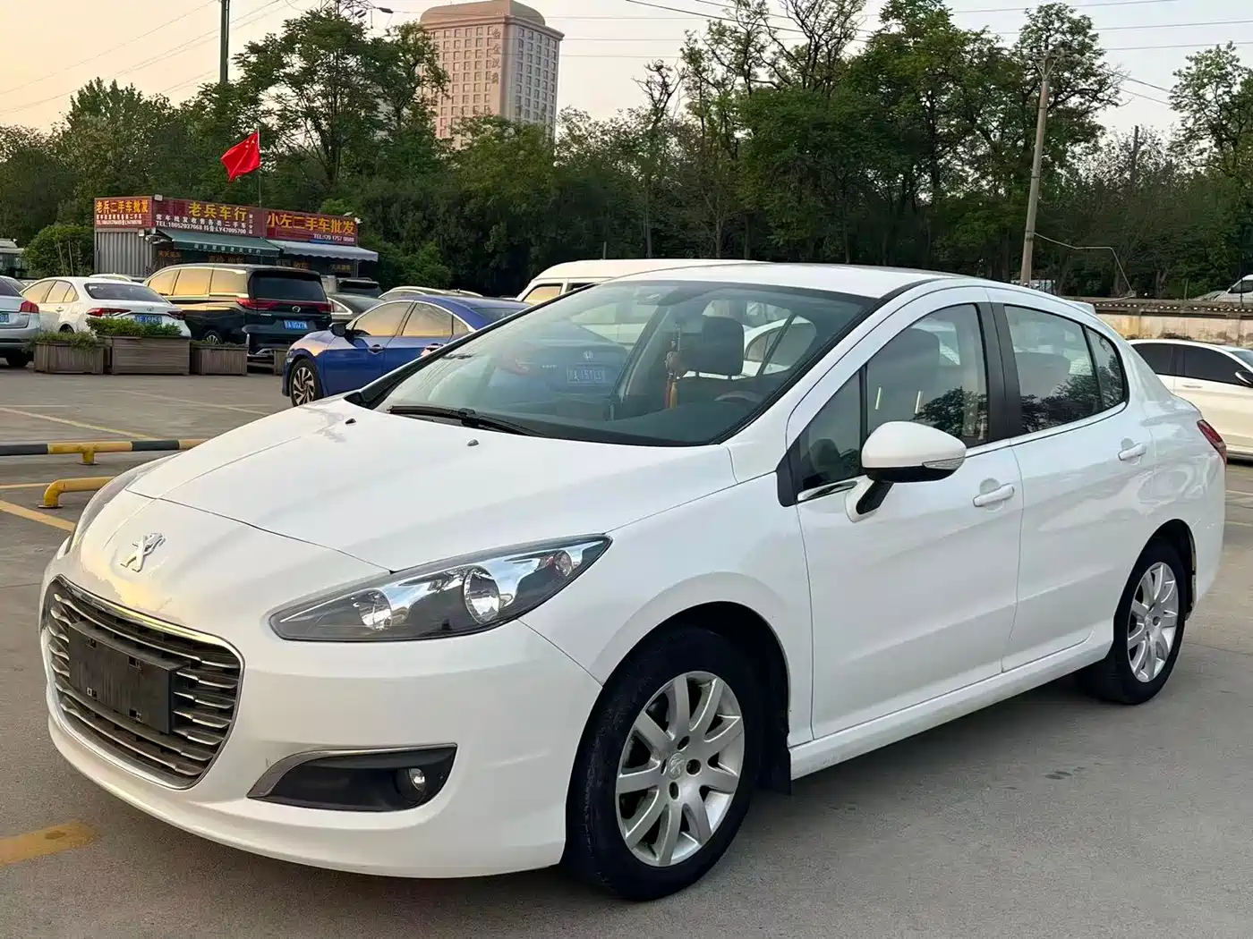 Peugeot 308 2013 Model 1.6L Automatic Superior Style