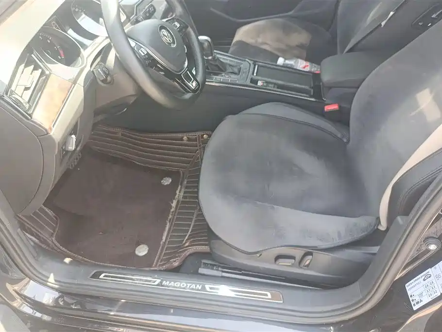 Volkswagen Magotan 2019 330TSI DSG Luxury China V фото 9