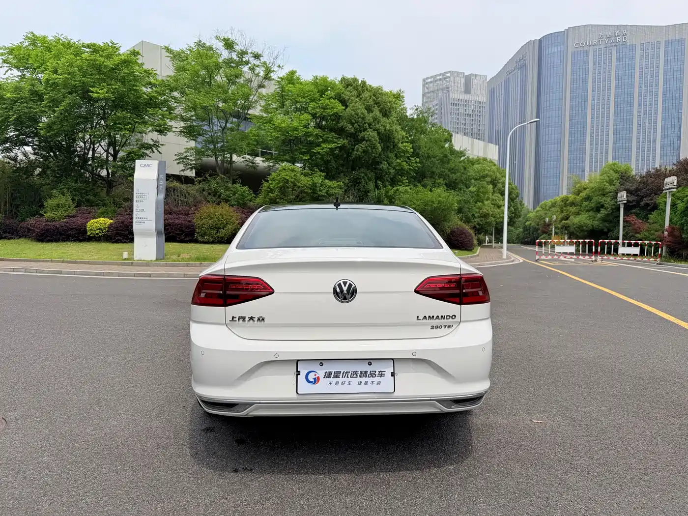 Volkswagen Lamando 2019 280TSI DSG Luxury Edition China V фото 8