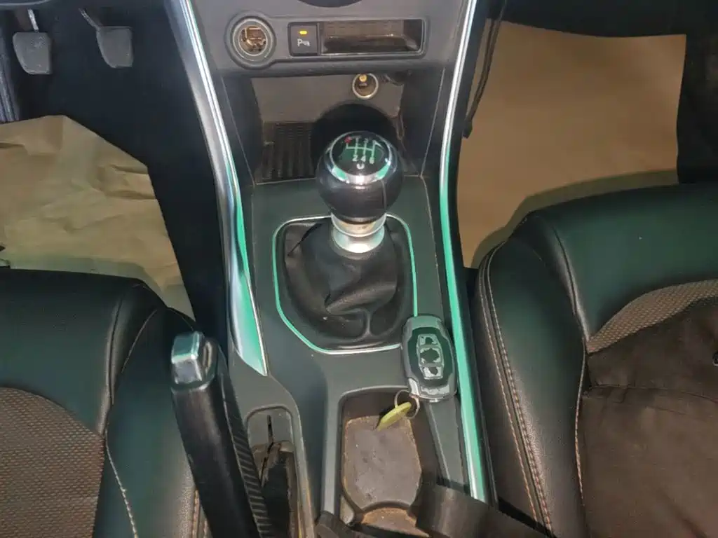 BYD Song 2016 2016 Unrivaled Edition 1.5TI Manual Leading Edition