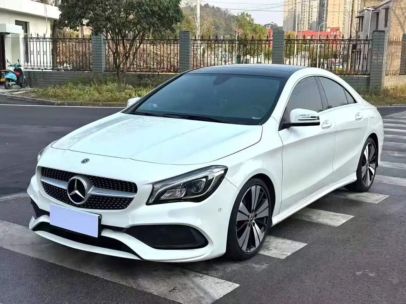 Mercedes-Benz CLA (Import) 2018 CLA 200 Fashion Edition