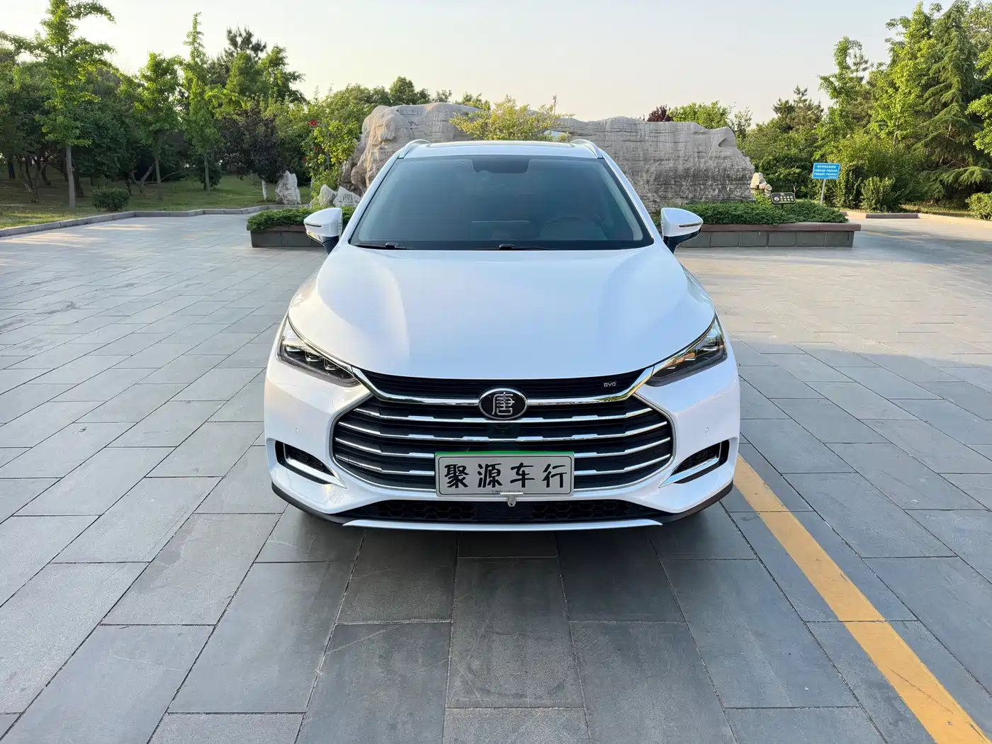 BYD Tang 2019 2.0T Automatic Smart Connect Noble 7-seater China VI