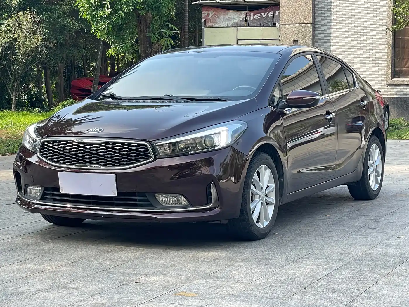 KIA K3