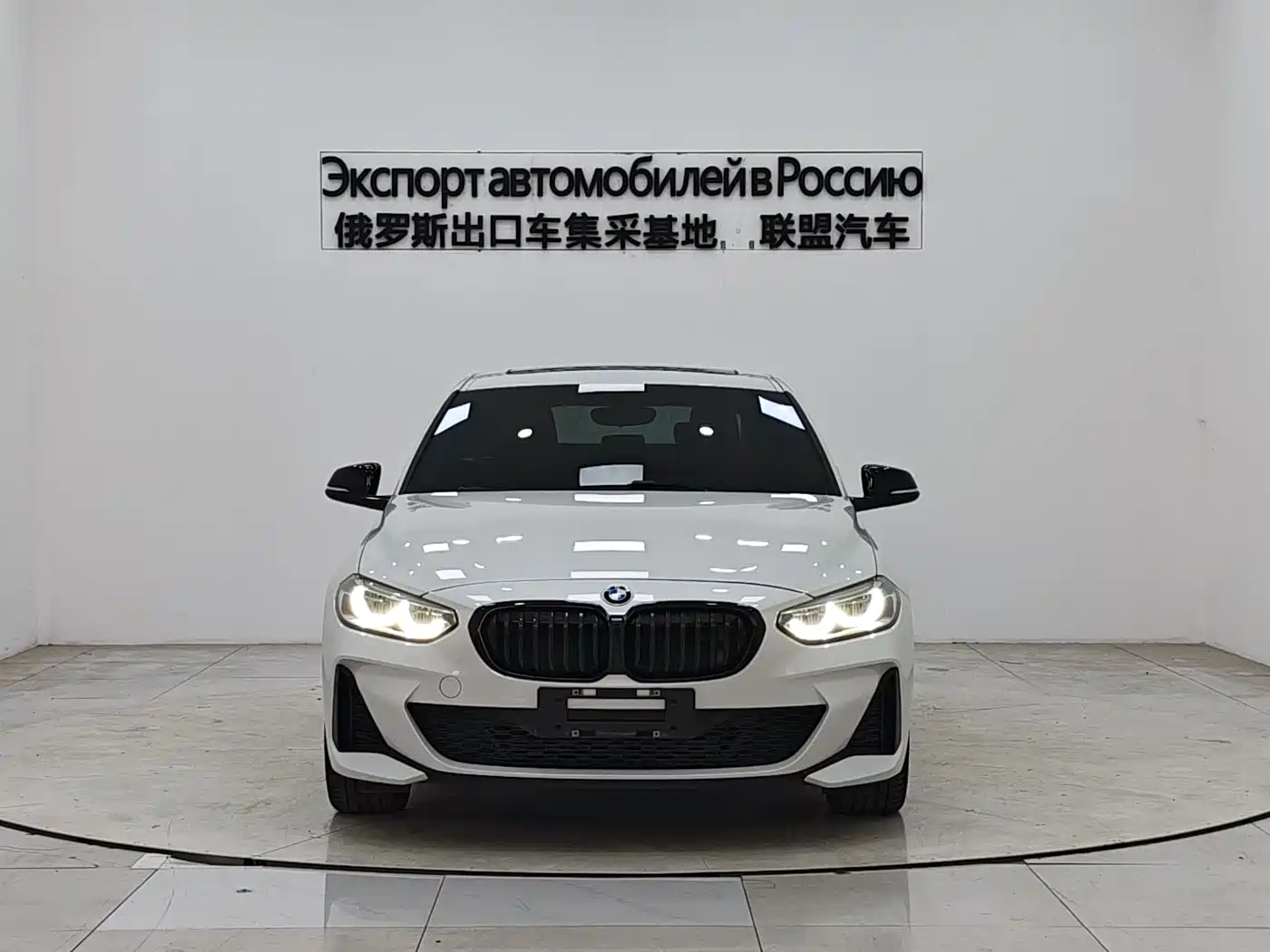 BMW 1 SERIES