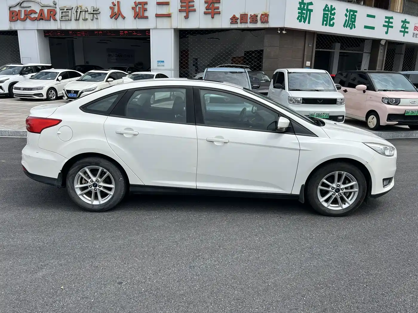 Фото 3 - Ford Focus