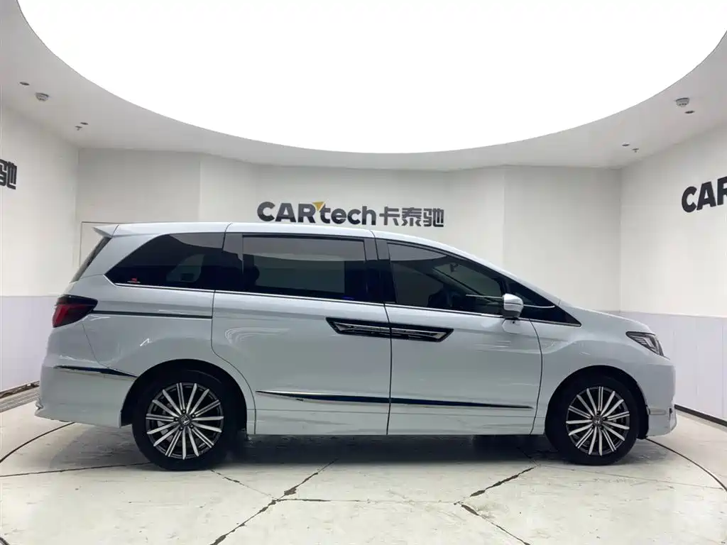 Honda Elysion 2025 2024 2.0L e:HEV Classic Edition