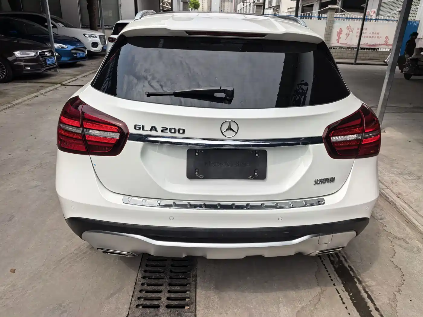 Mercedes-Benz GLA 2017 GLA 200 Fashion фото 14