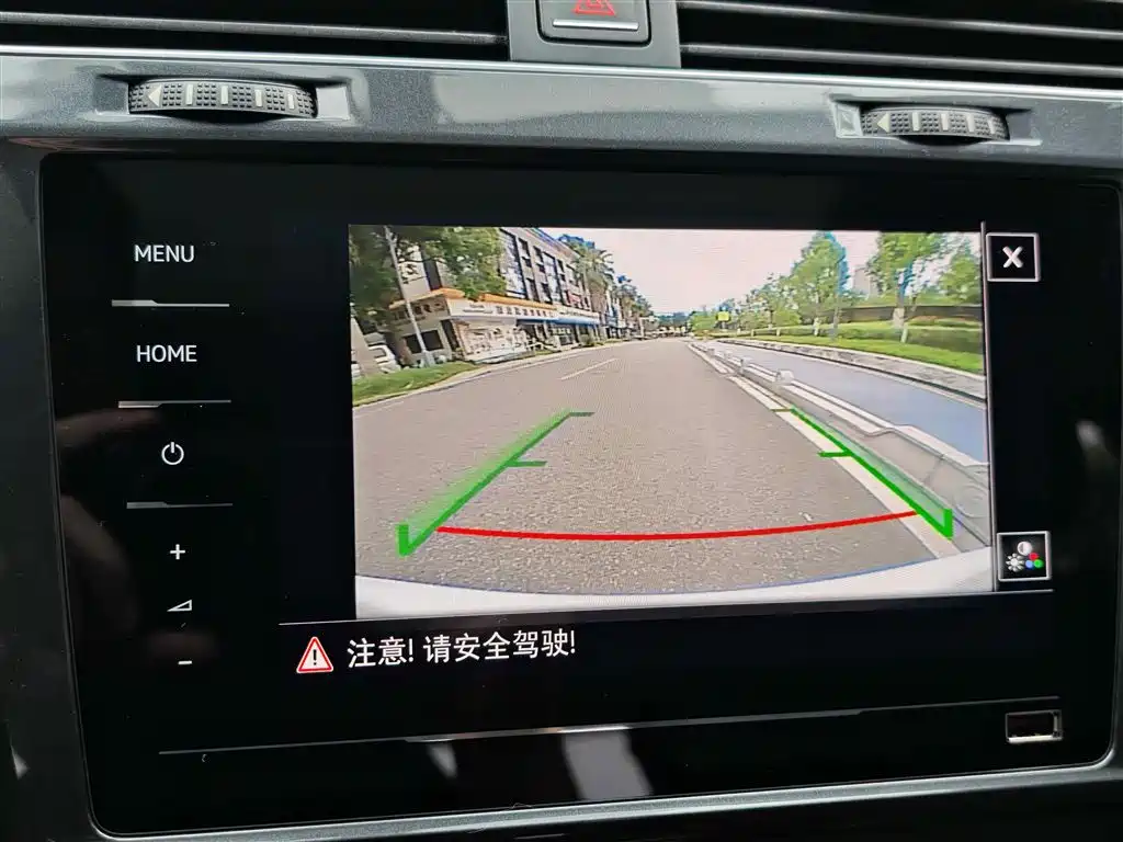 Volkswagen Golf 2020 200TSI DSG Comfort фото 23