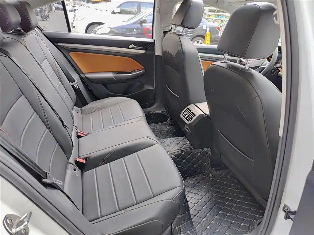 Volkswagen Bora 2023 Model 280TSI DSG Comfort Edition фото 11