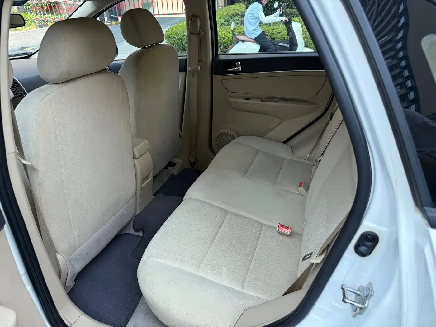 BAIC E-Series 2015 2013 Hatchback 1.5L Automatic Letian Edition