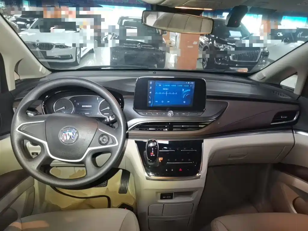 BUICK GL8