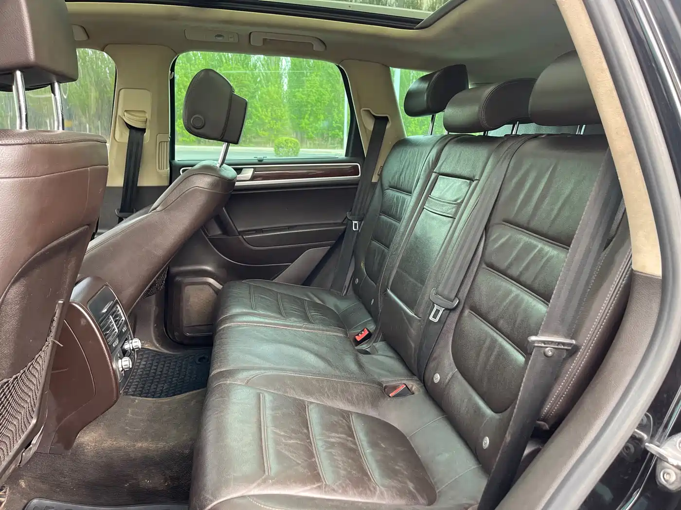 Volkswagen Touareg 2011 3.0TSI Luxury фото 13