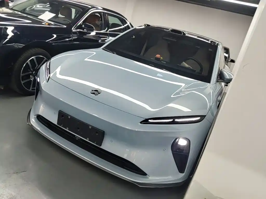 Фото 2 - NIO ET5