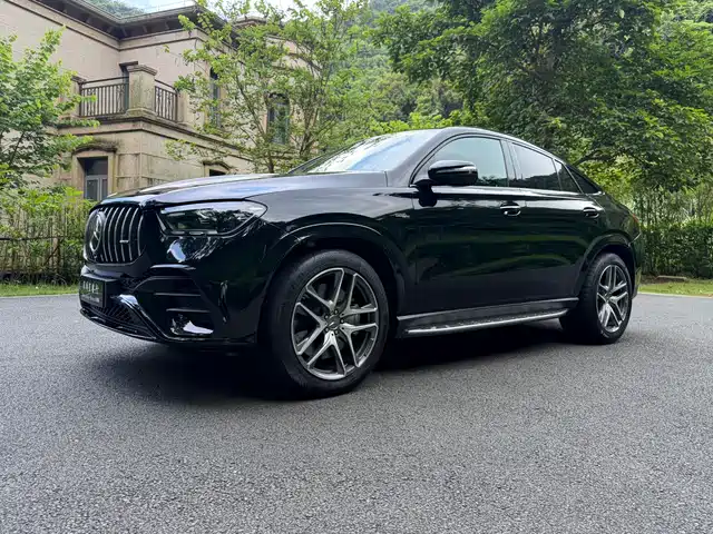  Mercedes-Benz Mercedes-Benz GLE Coupe AMG 2025 AMG GLE 53 4MATIC+ Coupe SUV