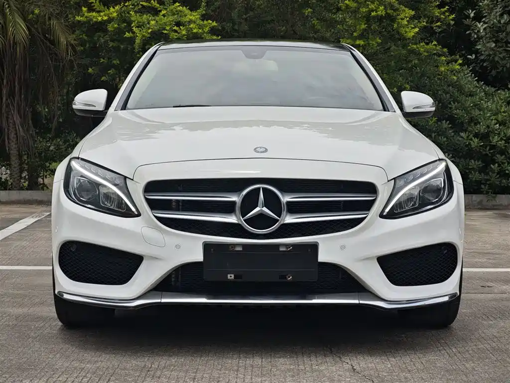 Mercedes-Benz C-Class 2015 Facelift C 200 L Sport фото 7