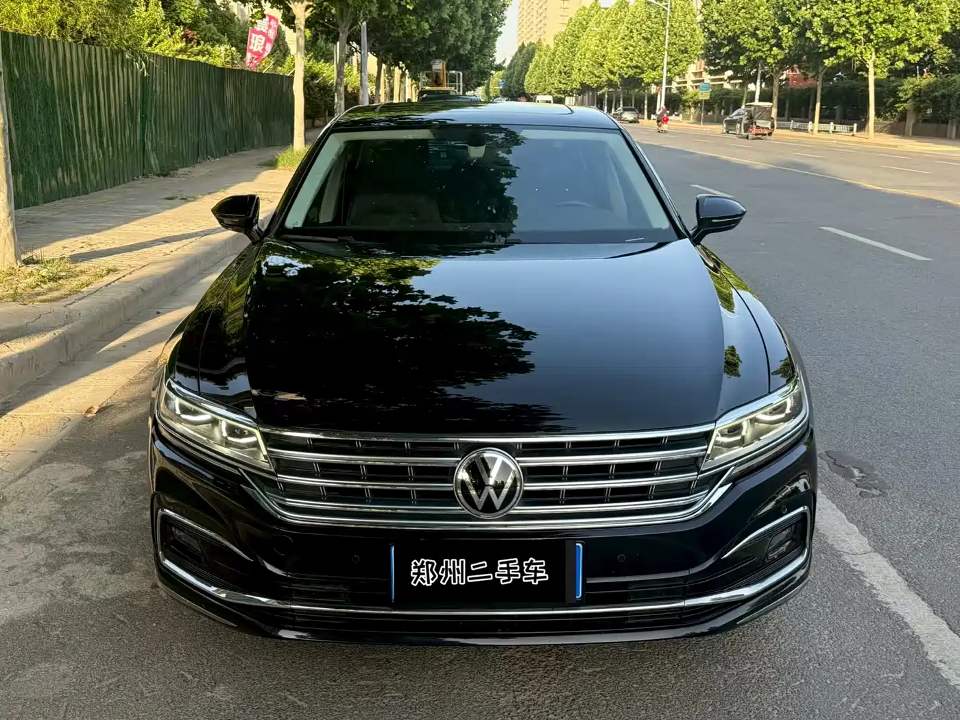VOLKSWAGEN HUIANG