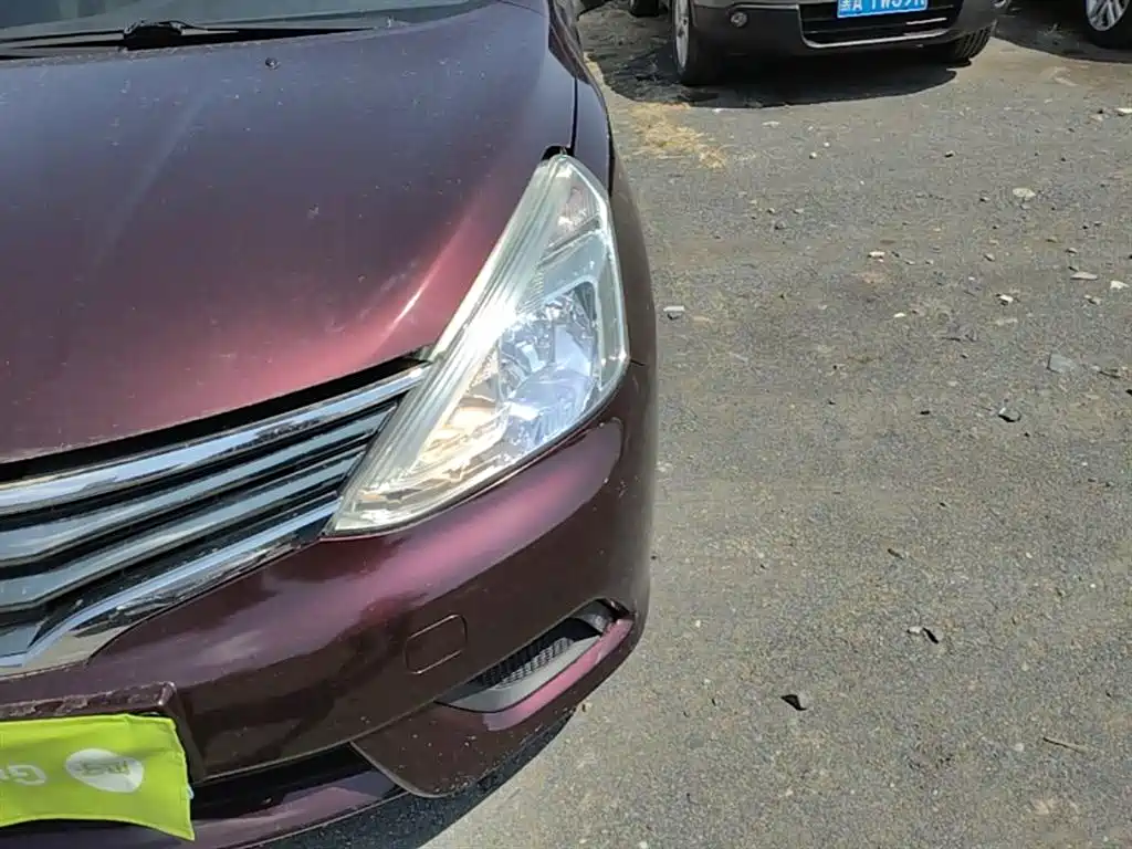 Nissan Livina 2015 2015 1.6XE CVT Comfort Edition