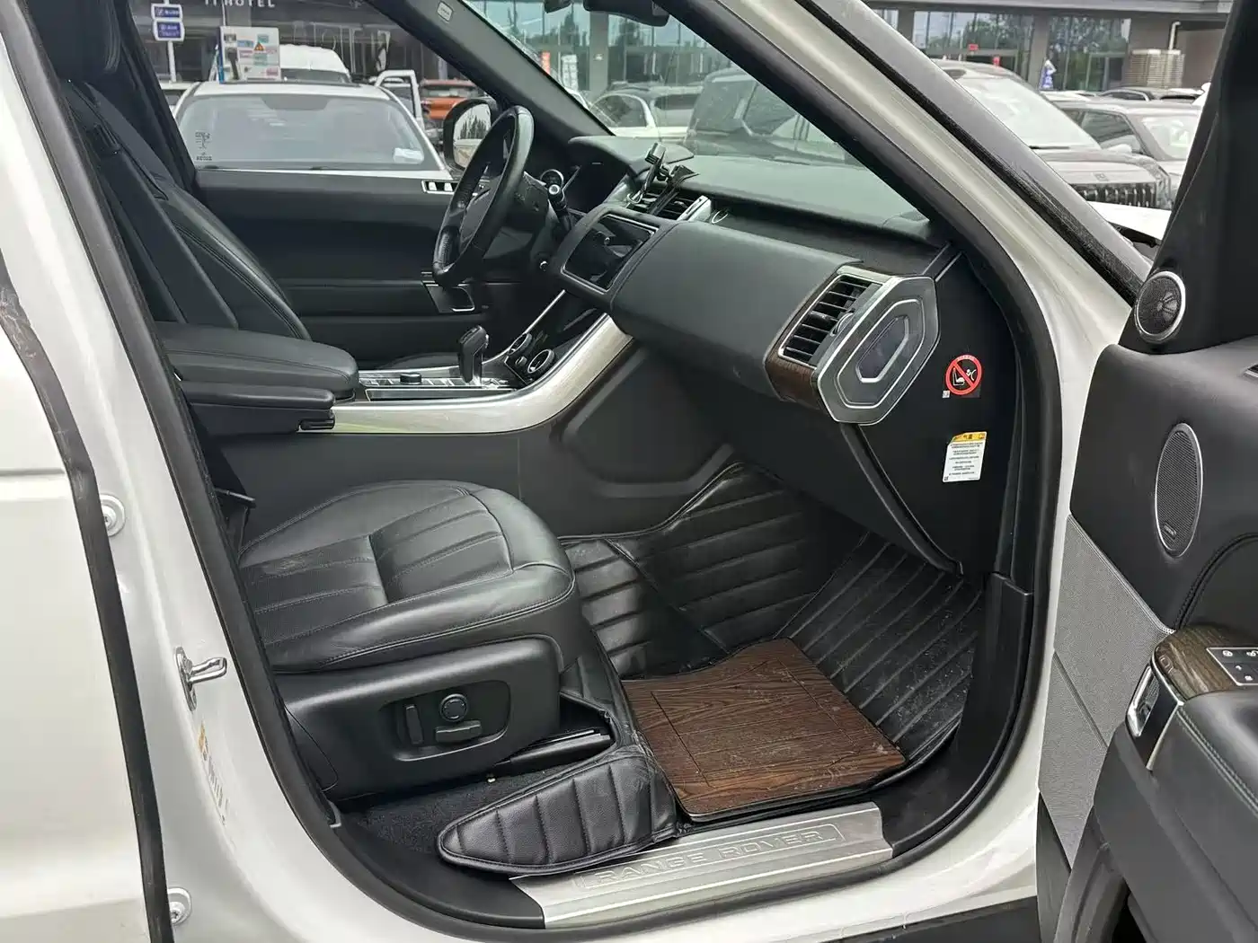Land Rover Range Rover Sport PHEV 2019 2019 P400e HSE