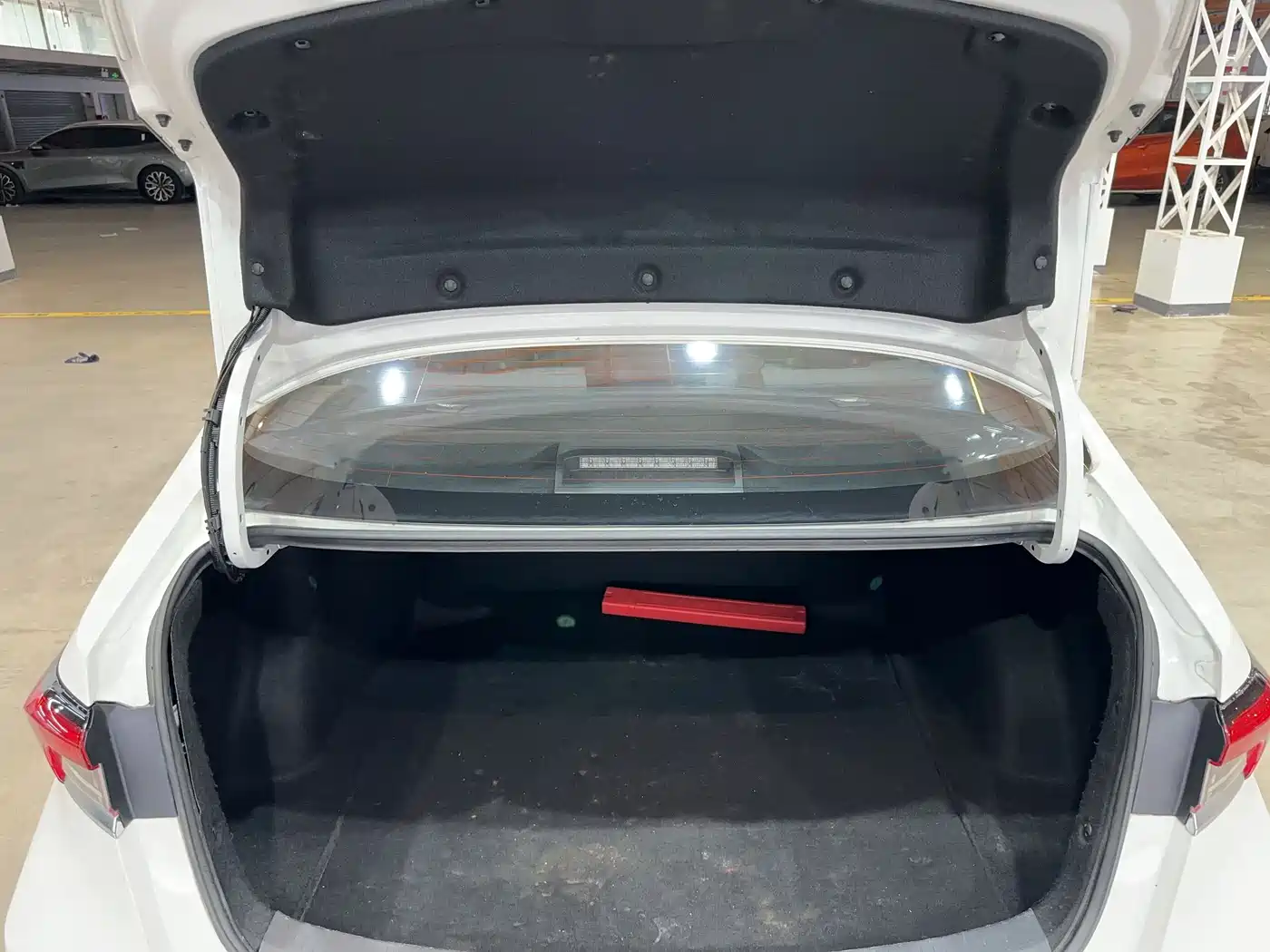 Toyota Corolla 2021 1.2T S-CVT Pioneer Edition фото 24