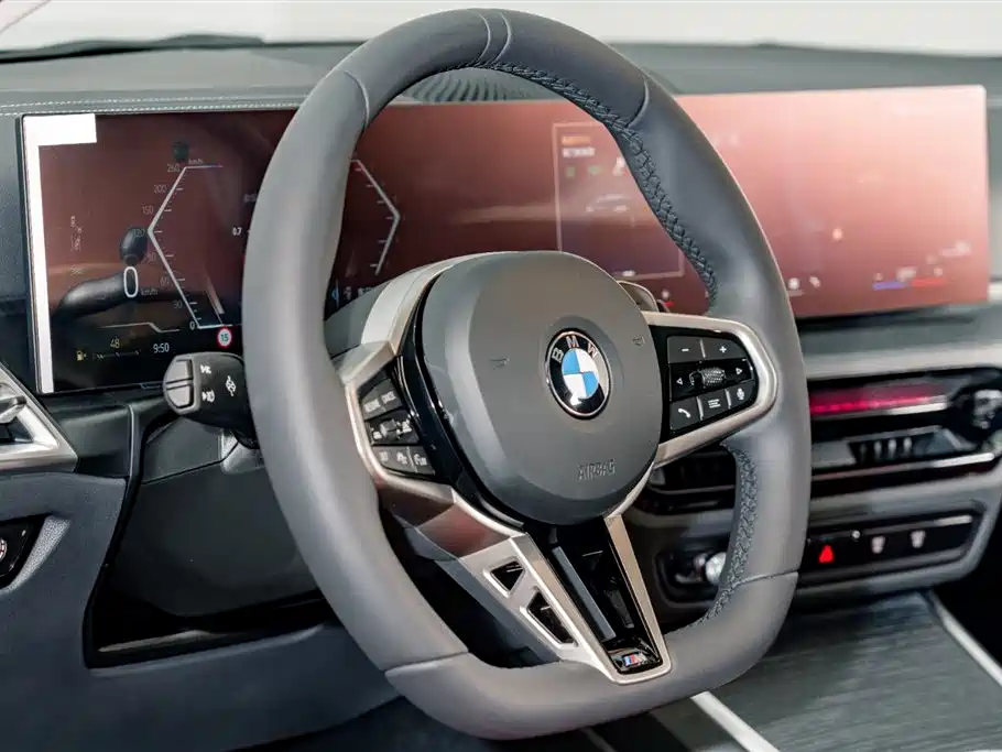BMW 3 Series 2025 325Li M Sport Package фото 10