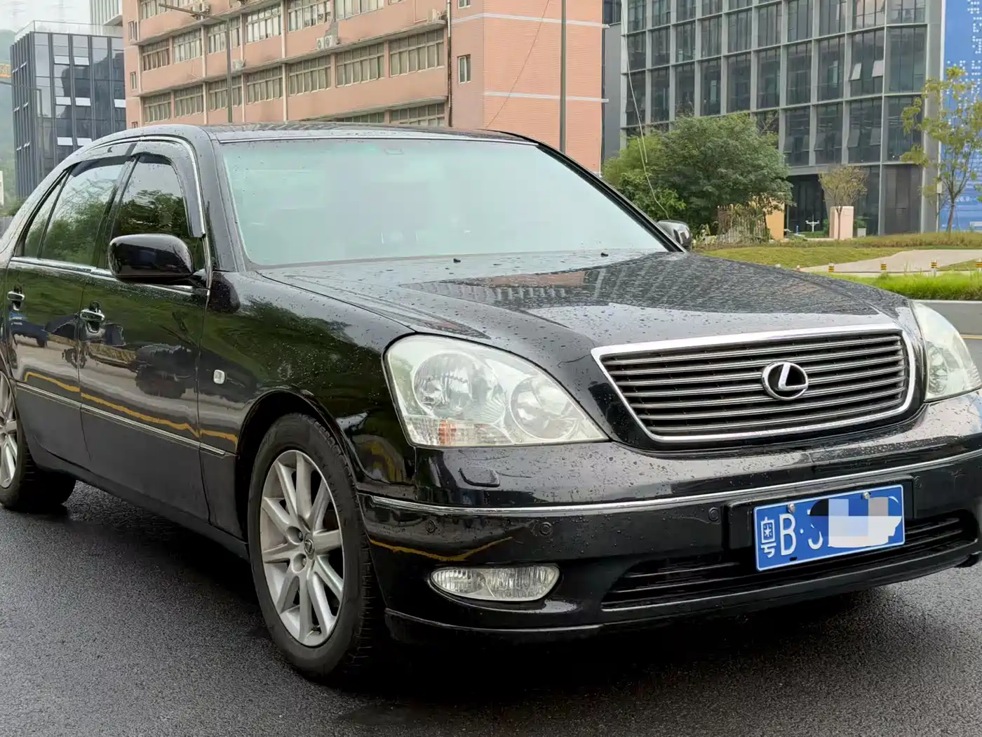 Lexus LS 2003