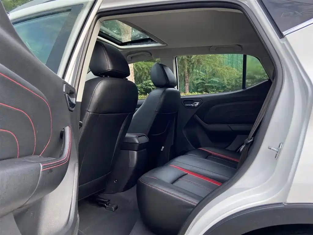Soueast DX3 2017 2016 1.5L Manual Premium