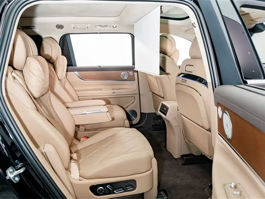 AITO Wenjie AITO M9 2025 Extended Range Ultra 52kWh 6-Seater фото 26