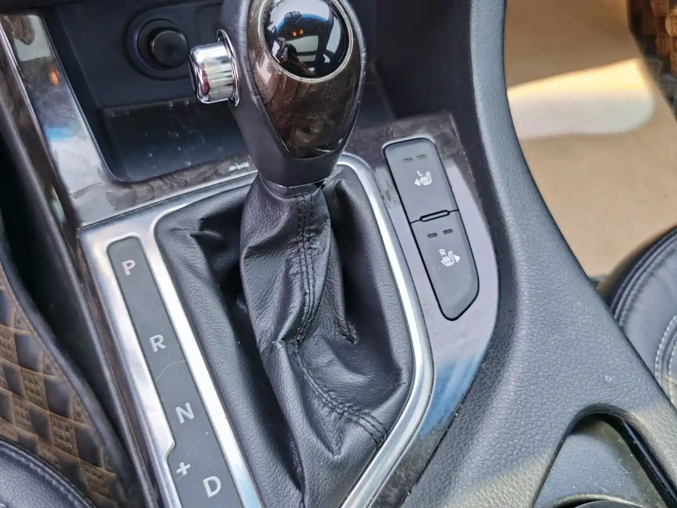 Kia K5 2012 2.0L Automatic DLX фото 6