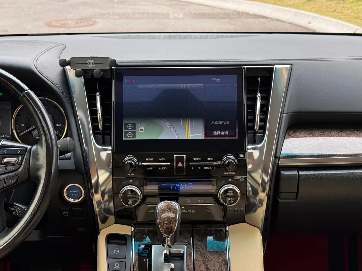Toyota Alphard 2021 Hybrid 2.5L Premium фото 10