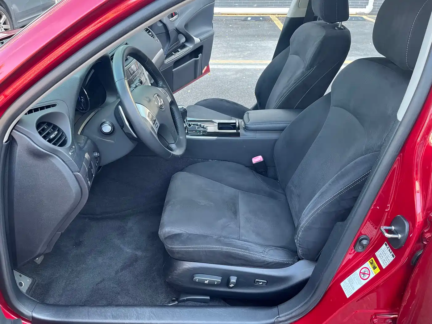 Lexus IS 2011 250 Sport фото 11