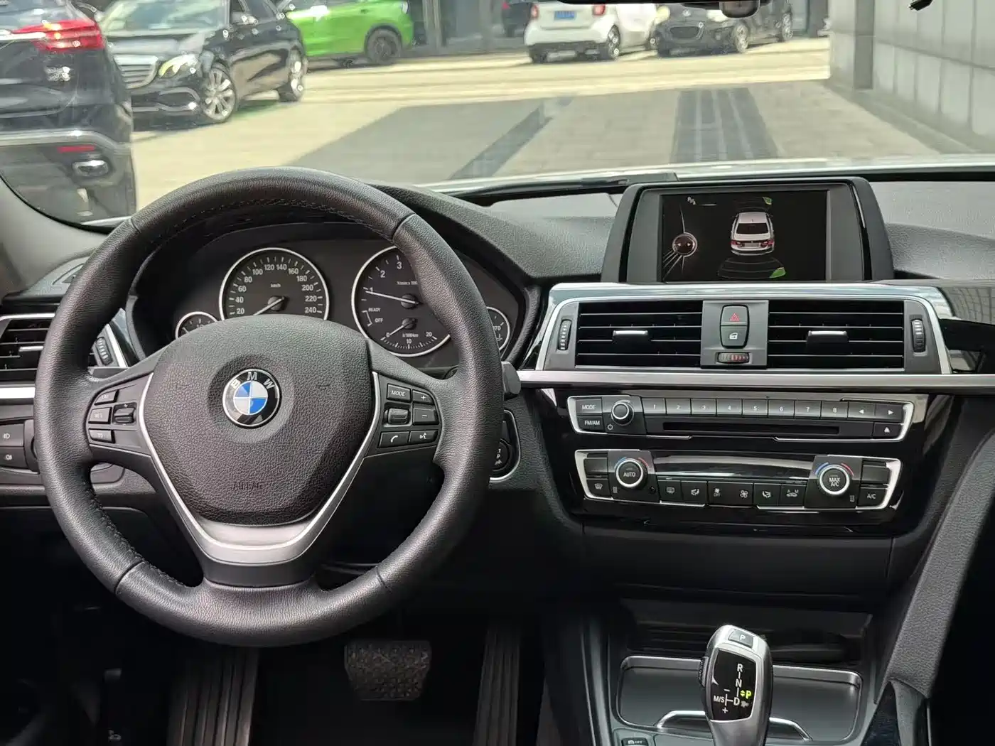 BMW 3 Series 2017 320Li Fashion фото 13